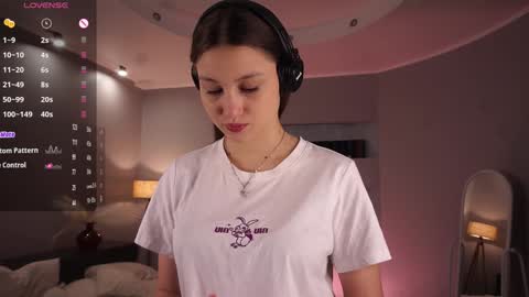 Snapshot of margarethowell chatting on November 2025 09:58:01 AM Margaret online show from November 2025 09:58:01 AM