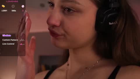 Snapshot of margarethowell chatting on November 2025 10:36:01 AM Margaret online show from November 2025 10:36:01 AM