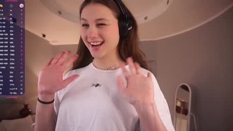 Snapshot of margarethowell chatting on December 2025 08:52:02 AM Margaret online show from December 2025 08:52:02 AM