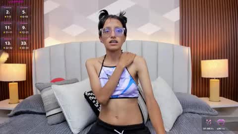 Aitana online show from October 2025 01:48:02 AM