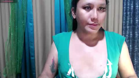 Snapshot of margot_lee chatting on February 2026 08:21:01 AM margot_lee online show from February 2026 08:21:01 AM