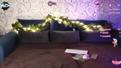 Snapshot of mari_pussik chatting on December 2024 11:50:02 PM MARI online show from December 2024 11:50:02 PM