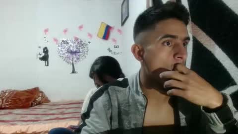 Snapshot of maria_and_angel17 chatting on December 2024 01:51:02 AM Mara and ngel online show from December 2024 01:51:02 AM