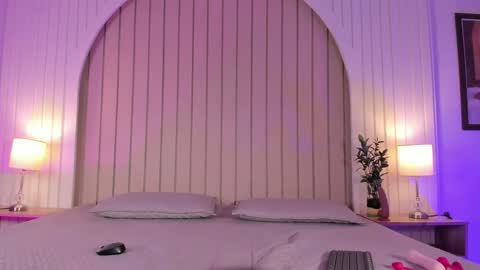 Maria  online show from March 2026 11:39:01 AM