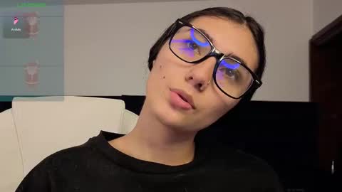 Maria online show from December 2025 07:10:01 PM