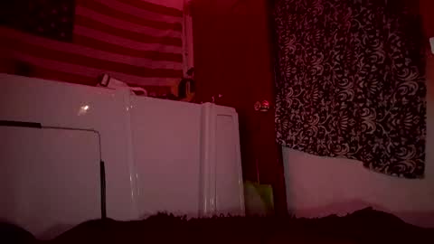 MariahJade95 online show from June 2026 07:25:01 AM