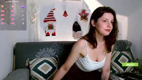 Snapshot of mariahoward chatting on December 2025 09:09:01 PM Maria online show from December 2025 09:09:01 PM