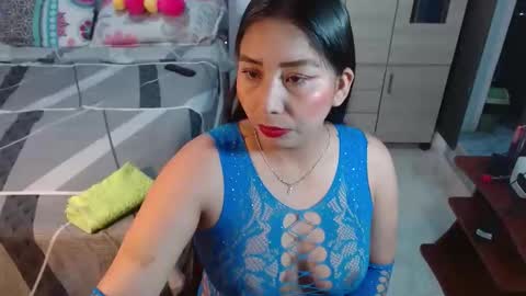Snapshot of mariajose2015 chatting on November 2025 12:04:02 PM Mariajose online show from November 2025 12:04:02 PM