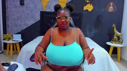  MARIAM online show from October 2025 12:39:01 PM