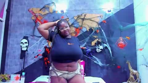  MARIAM online show from November 2025 12:18:01 PM