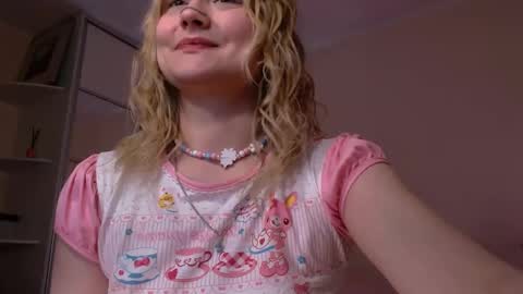 Snapshot of mariamilkis chatting on January 2025 07:22:01 PM Maria online show from January 2025 07:22:01 PM