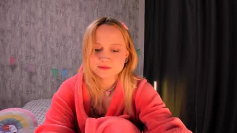 Snapshot of mariamilkis chatting on February 2025 02:15:01 AM Maria online show from February 2025 02:15:01 AM