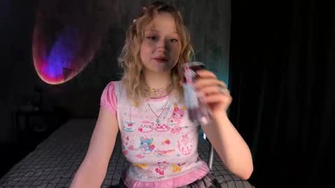 Snapshot of mariamilkis chatting on February 2025 06:35:01 PM Maria online show from February 2025 06:35:01 PM