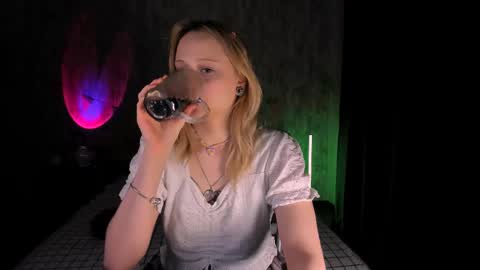 Snapshot of mariamilkis chatting on February 2025 11:15:01 PM Maria online show from February 2025 11:15:01 PM