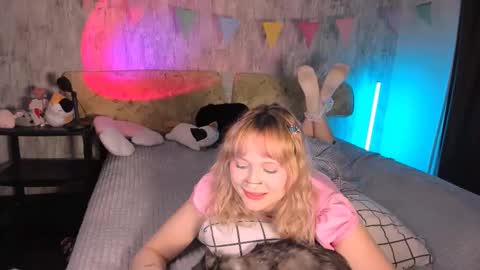 Snapshot of mariamilkis chatting on March 2025 11:04:02 PM Maria online show from March 2025 11:04:02 PM