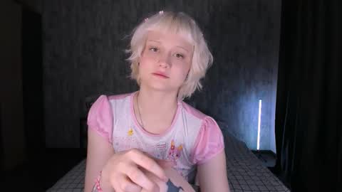 Snapshot of mariamilkis chatting on September 2025 12:25:01 AM Maria online show from September 2025 12:25:01 AM