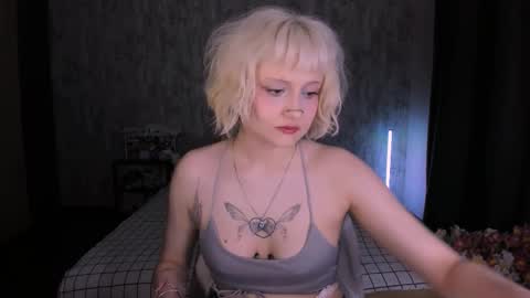 Snapshot of mariamilkis chatting on October 2025 02:12:02 AM Maria online show from October 2025 02:12:02 AM