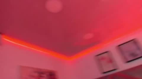 Marian online show from April 2026 07:14:01 PM