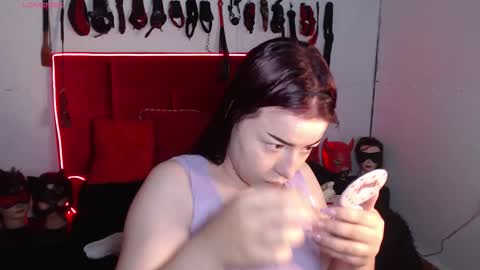 Marian online show from November 2025 02:34:01 AM