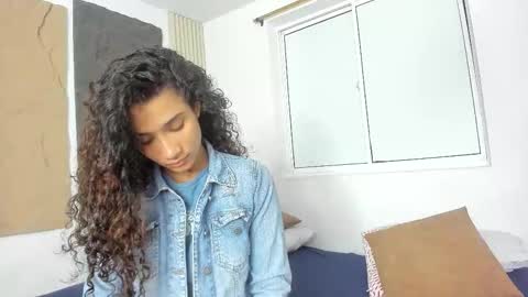 Snapshot of marian_rios chatting on December 2025 11:04:01 AM Marian online show from December 2025 11:04:01 AM