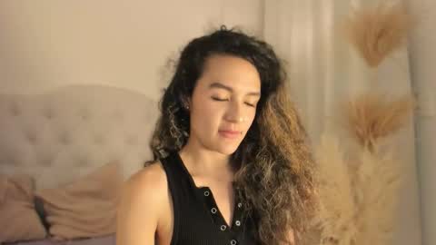 Marian online show from February 2026 04:43:02 AM