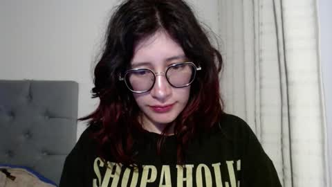 Mariana online show from January 2025 09:25:01 PM