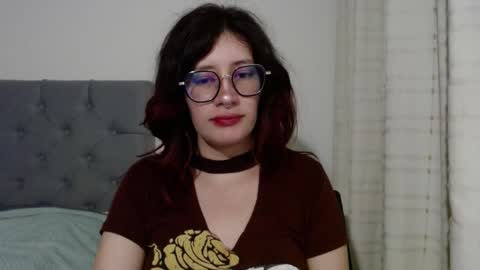 Mariana online show from February 2025 01:37:01 AM