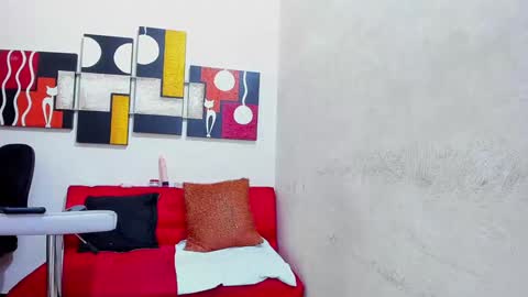 Snapshot of mariana_16_ chatting on January 2025 08:33:01 PM mariana_16_ online show from January 2025 08:33:01 PM