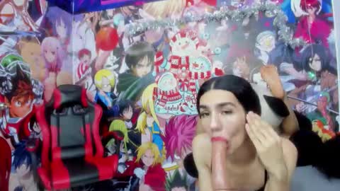 mariana_16_ online show from December 2025 04:02:02 PM