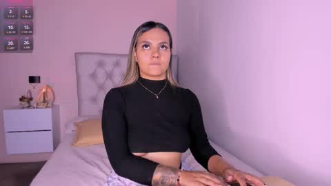 Snapshot of mariana__roe chatting on March 2025 05:07:02 PM Mariana Roe online show from March 2025 05:07:02 PM