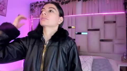 mariana__thompson online show from July 2026 02:40:01 AM