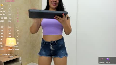 Snapshot of mariana_allen chatting on December 2024 03:41:01 AM Mariana Allen online show from December 2024 03:41:01 AM