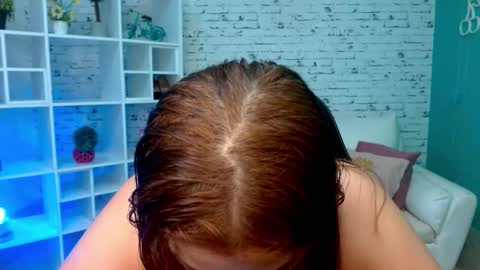 Mariana online show from February 2026 12:00:01 PM