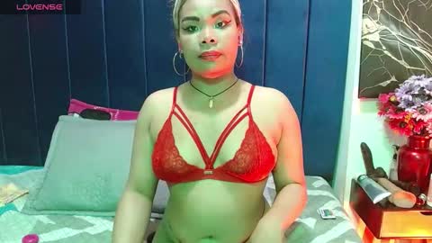 mariana_star1 online show from November 2025 04:56:01 AM