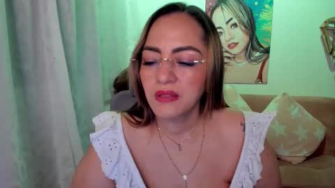 Mariana Lopez online show from October 2025 12:31:01 AM
