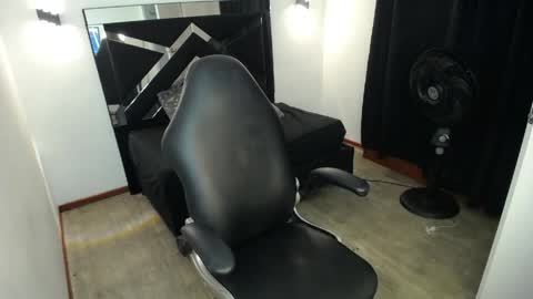 Mariana online show from May 2026 05:58:01 AM