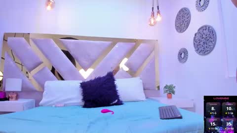 Snapshot of marianee_rousse chatting on October 2025 10:28:02 PM Marianee Rousse online show from October 2025 10:28:02 PM