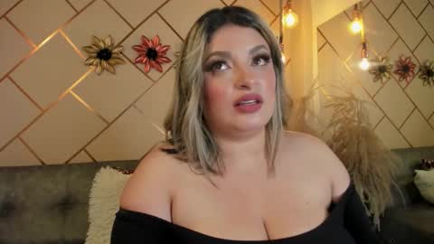 Snapshot of marianeporter_ chatting on November 2025 12:49:01 AM marianeporter online show from November 2025 12:49:01 AM