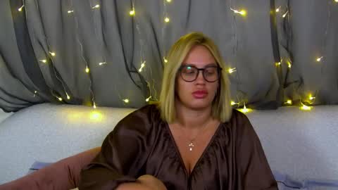 Maria online show from October 2025 08:11:01 AM