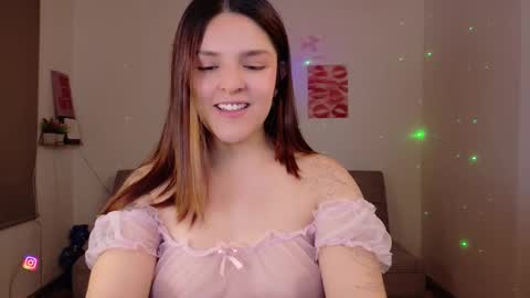 mariangeel_ online show from January 2026 01:07:02 AM