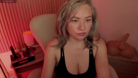 Snapshot of marianl0ve chatting on January 2025 10:32:01 AM Marian Love online show from January 2025 10:32:01 AM