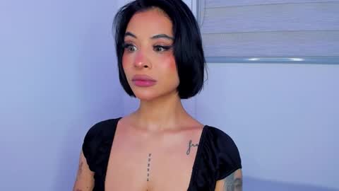 M A R I A N E online show from February 2026 06:22:01 AM