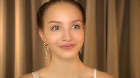 Snapshot of mariannsullivant chatting on November 2025 09:04:01 PM Rachel online show from November 2025 09:04:01 PM