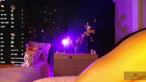 Theressa online show from April 2026 09:42:02 PM