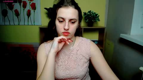Snapshot of mariatess_ chatting on January 2025 11:38:02 AM Mariia online show from January 2025 11:38:02 AM
