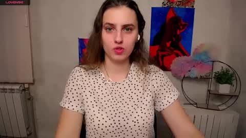 Snapshot of mariatess_ chatting on November 2025 01:33:02 PM Mariia online show from November 2025 01:33:02 PM