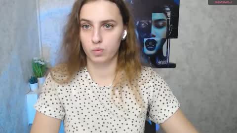 Snapshot of mariatess_ chatting on November 2025 01:11:01 PM Mariia online show from November 2025 01:11:01 PM