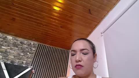 marie_hss online show from February 2026 07:32:02 PM