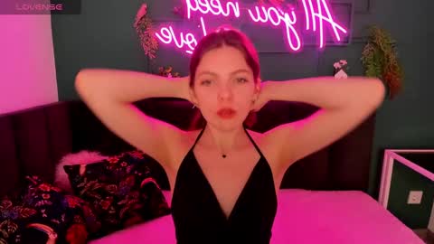 Mary 3 online show from February 2025 01:36:02 AM