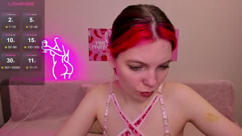 Snapshot of marie_reyess chatting on May 2026 05:03:02 AM Marie 3 online show from May 2026 05:03:02 AM